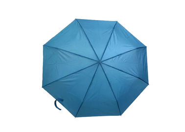 Fin superbe de manuel de poignée de la lumière J de parapluie de cadre pliable bleu en métal ouverte