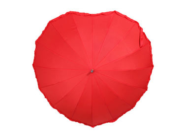 Contrôle manuel de parapluie créatif en forme de coeur rouge d'amour pour épouser Valentine