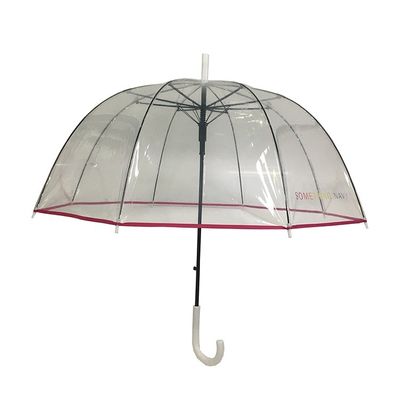 Le parapluie transparent de vente chaud fantastique en vente voient le parapluie