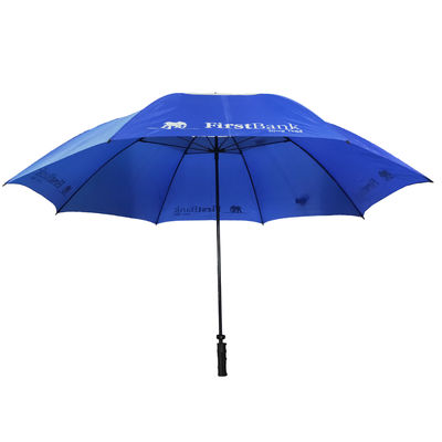 Le pongé 190T de 68 pouces a stigmatisé des parapluies de golf avec l'axe de fibre de verre