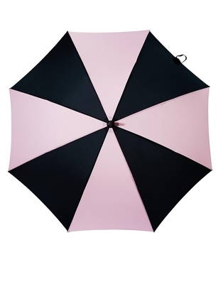 Les femmes droites de parapluie de poignée de pongé protégeant du vent ouvert manuel conçoivent