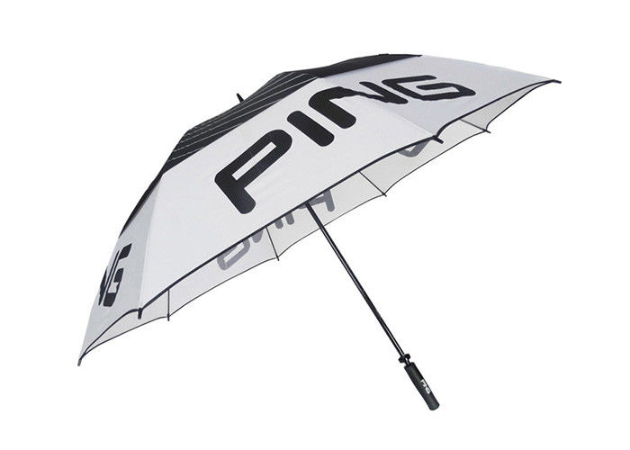 Cadre léger de fibre de verre de parapluies protégeant du vent blancs noirs du golf des hommes