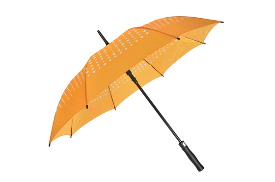 Un parapluie de golf rond compact de 130 cm avec 8 côtes