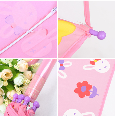 Un parapluie de 18 pouces avec un paquet personnalisé