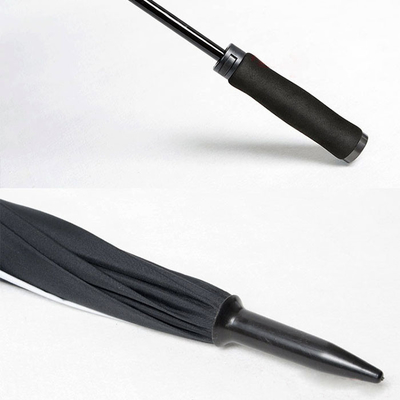 Des parapluies de golf auto-ouverts sur mesure avec poignée EVA, sangle en nylon