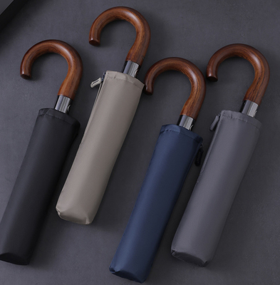 8 côtes Automatique en fibre de verre 3 couches Parapluie avec poignée en bois