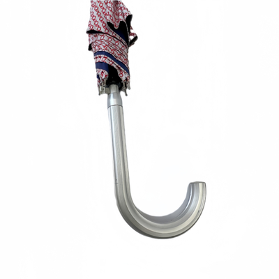 Un parapluie en aluminium léger et résistant au vent de 23 pouces avec 210 tonnes de tissu Pongee, 8 côtes et 104 cm de diamètre.