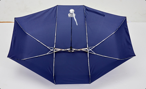Parapluie double de grande taille à l' extérieur Parapluie créative imperméable à l' eau avec logo et performance personnalisés