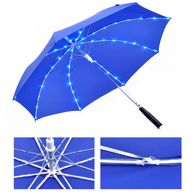 Parapluie léger instantané clair tenu dans la main de TUV POE LED