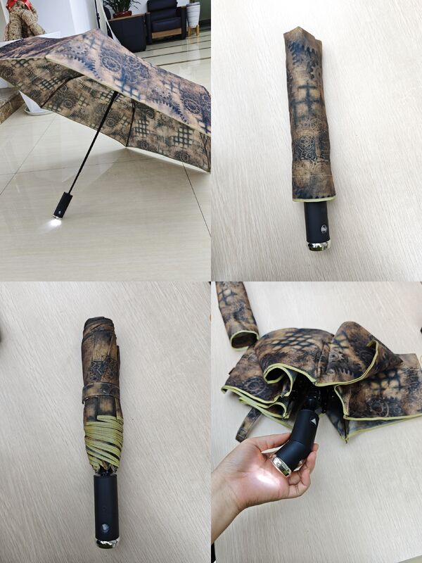 Parapluie d'ouverture/fermeture automatique éclairée à LED avec bande réfléchissante pour la visibilité nocturne